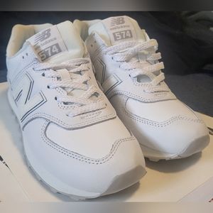 New balance women's size 6.5